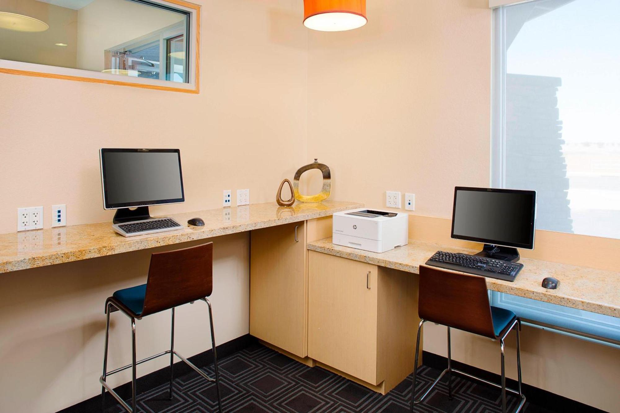 Towneplace Suites By Marriott Phoenix Goodyear Exteriör bild
